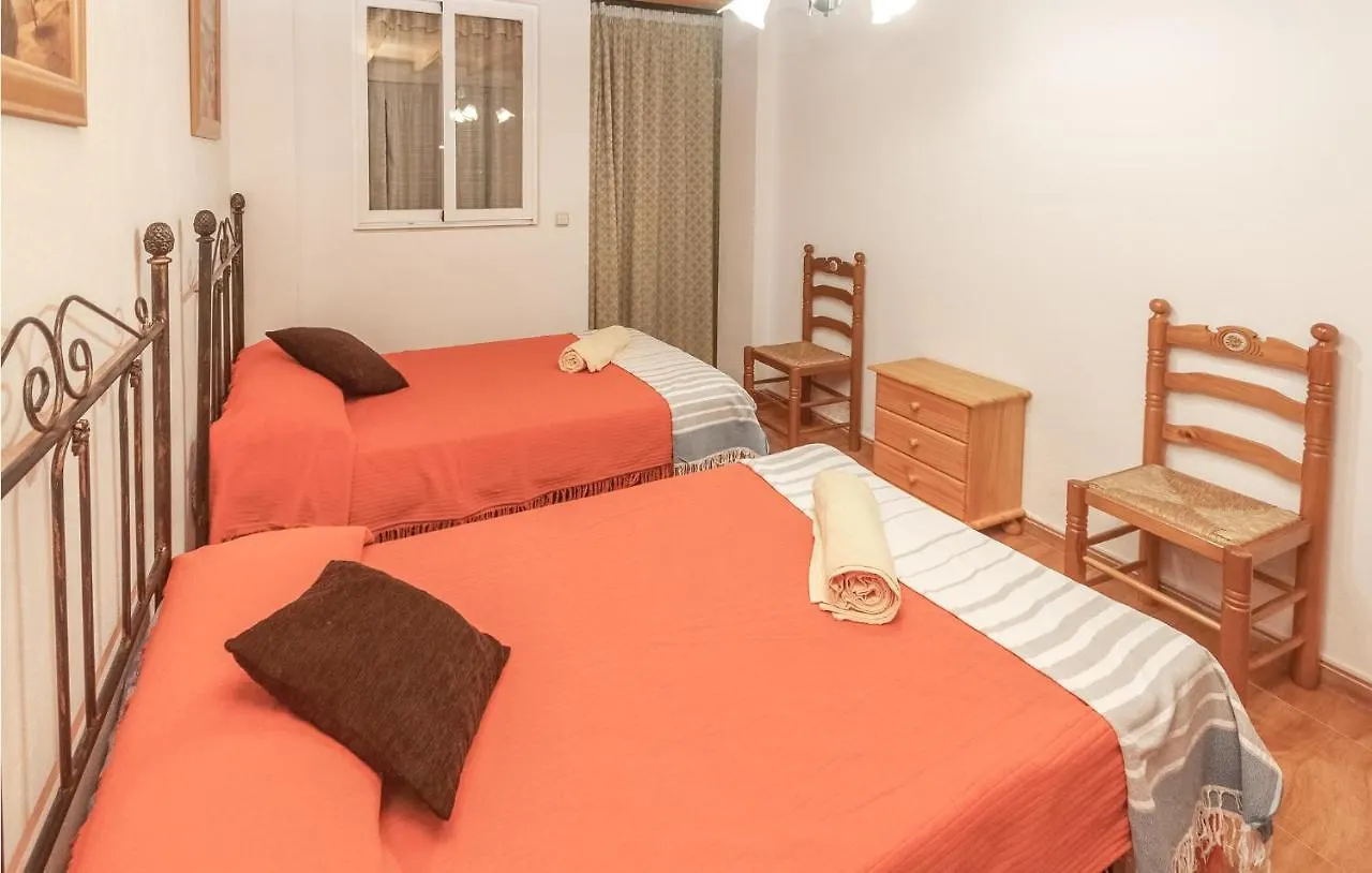 Lovely Home In Montefrio With Kitchenette